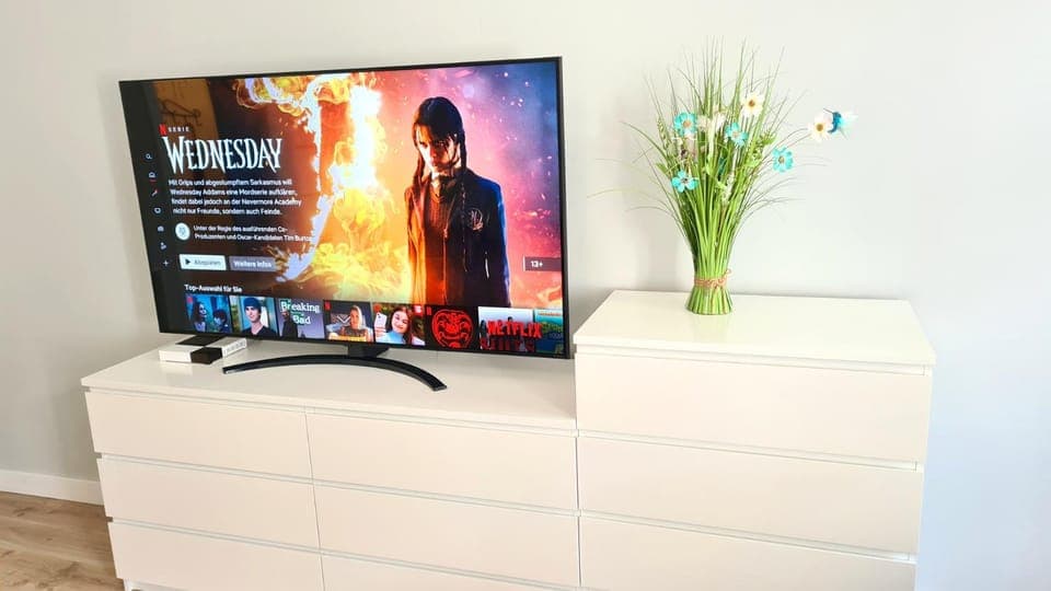 TV and multimedia, Living room, Entertainment