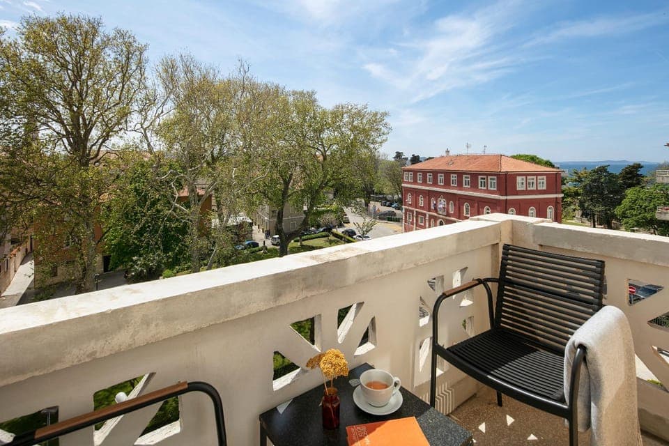 Balcony/Terrace, City view, Landmark view, Sea view