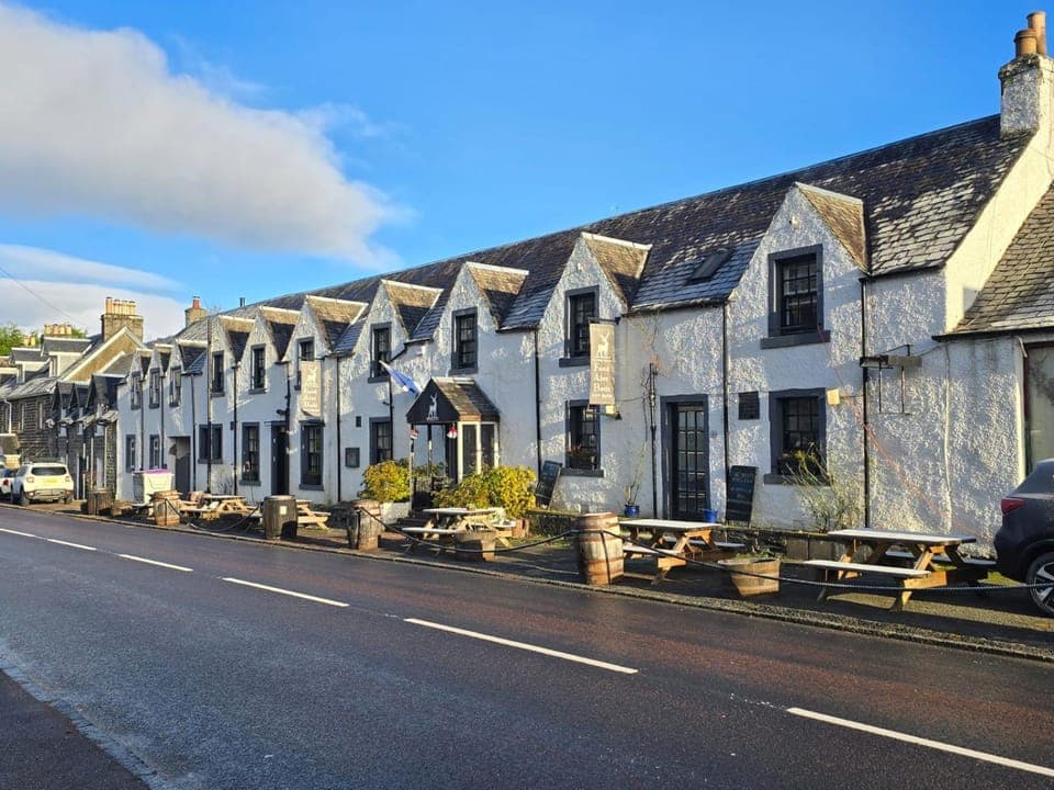 Property building, Day, Street view