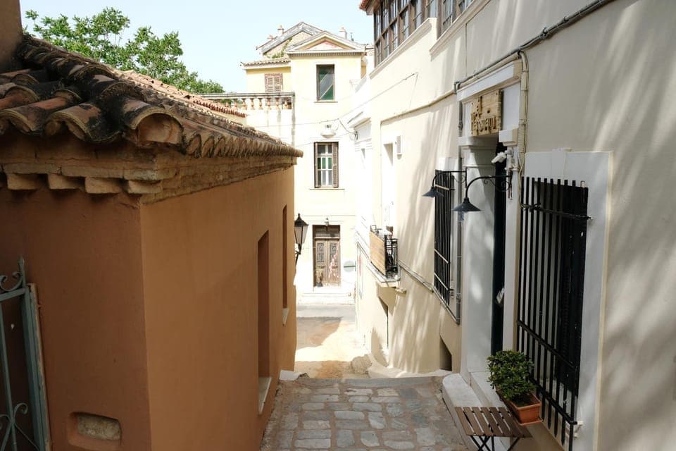 Neighbourhood