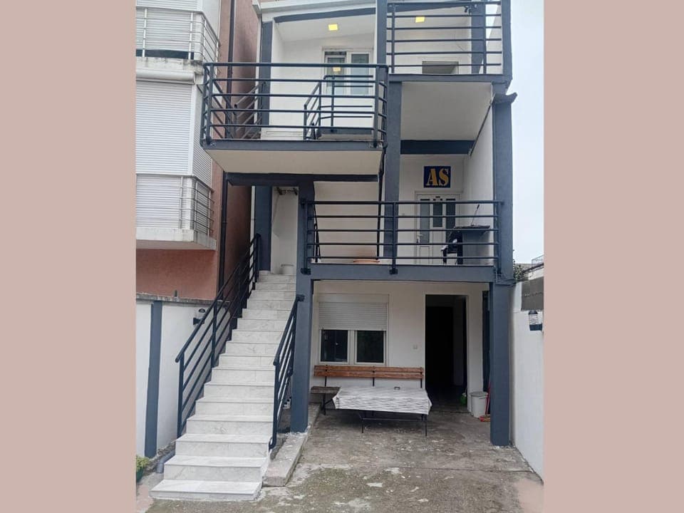 Property building, Facade/entrance