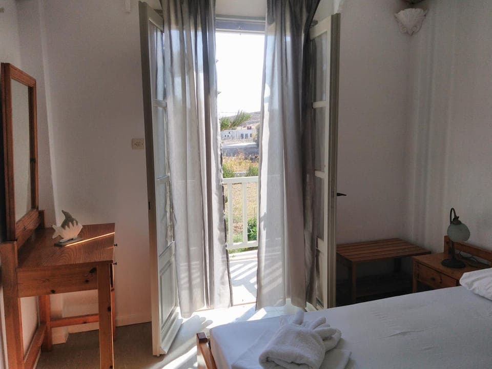 Balcony/Terrace, Bedroom, Garden view