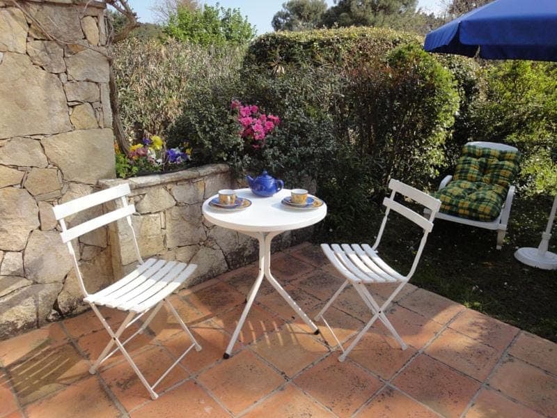 Garden, Seating area, Breakfast