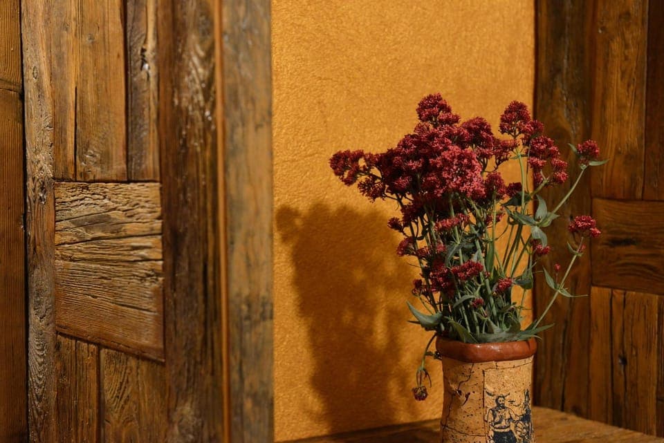 Decorative detail, Bedroom