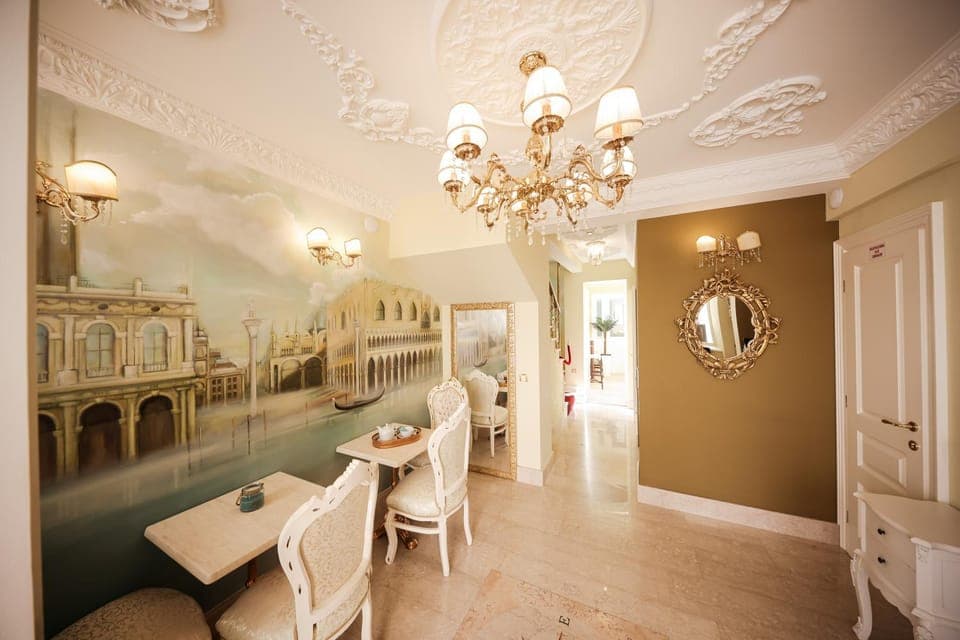 Lounge or bar