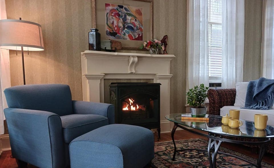 Living room, fireplace