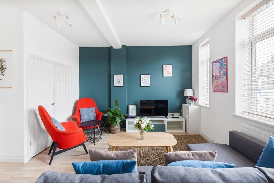 TV and multimedia, Living room, Seating area