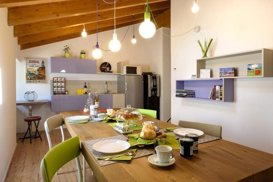 Food and drinks, On site