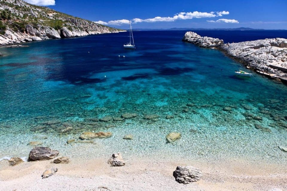 Beach, Mountain view, Sea view