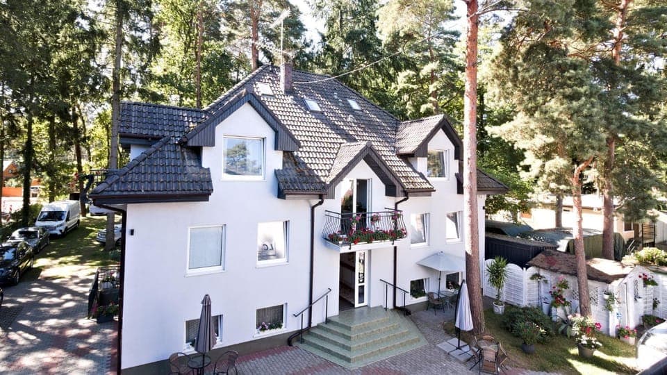 Property building, Bird's eye view