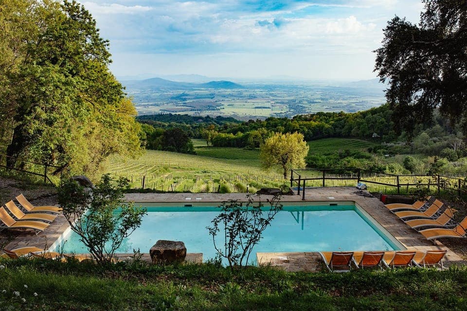 Day, Natural landscape, Garden, Garden view, Mountain view, Pool view, Swimming pool, sunbed