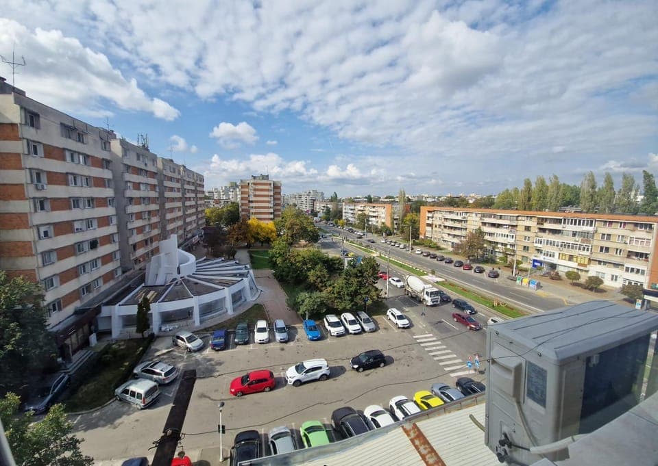 Day, Neighbourhood, Bird's eye view, View (from property/room), City view, Street view, Location, Parking