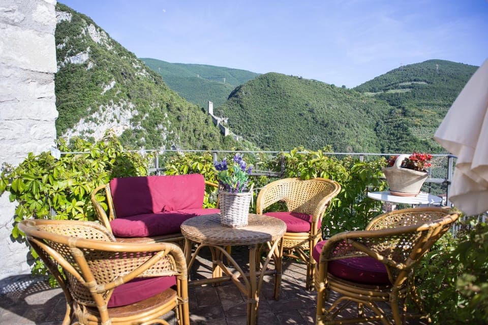 Natural landscape, View (from property/room), Balcony/Terrace, Mountain view