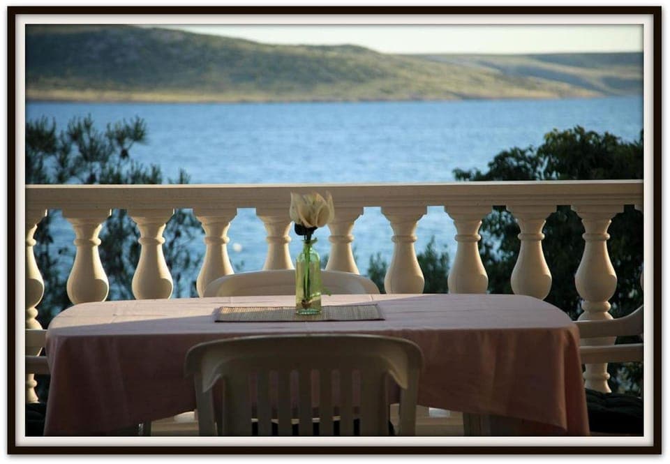 Balcony/Terrace, Garden view, Sea view