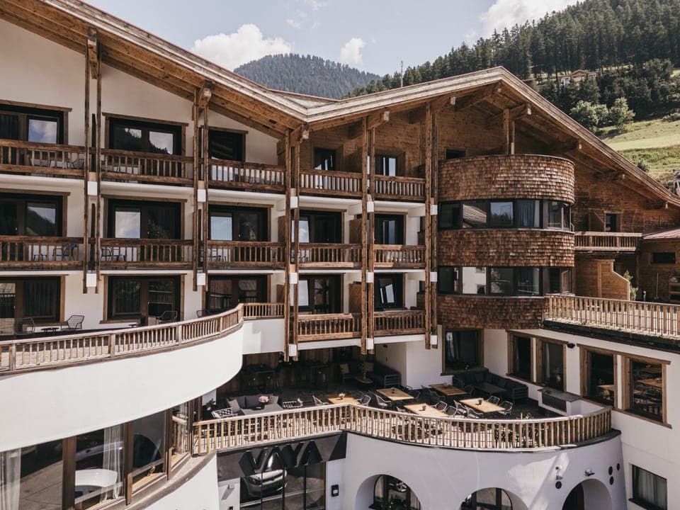 Property building, Day, Summer, Mountain view