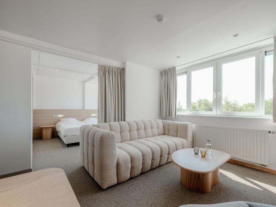 Bed, Living room, Bedroom