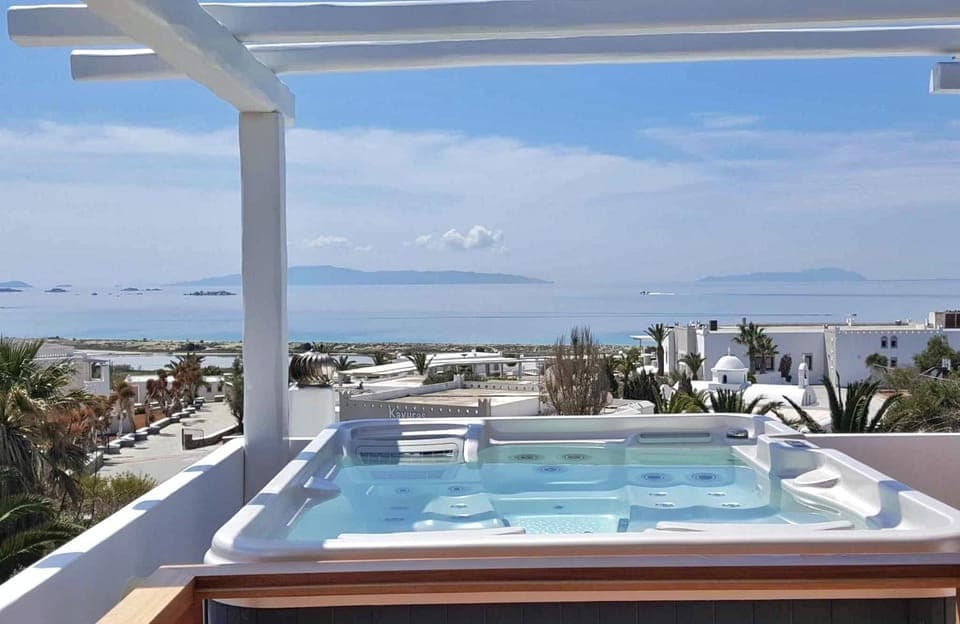 Natural landscape, Hot Tub, Balcony/Terrace, Pool view, Sea view