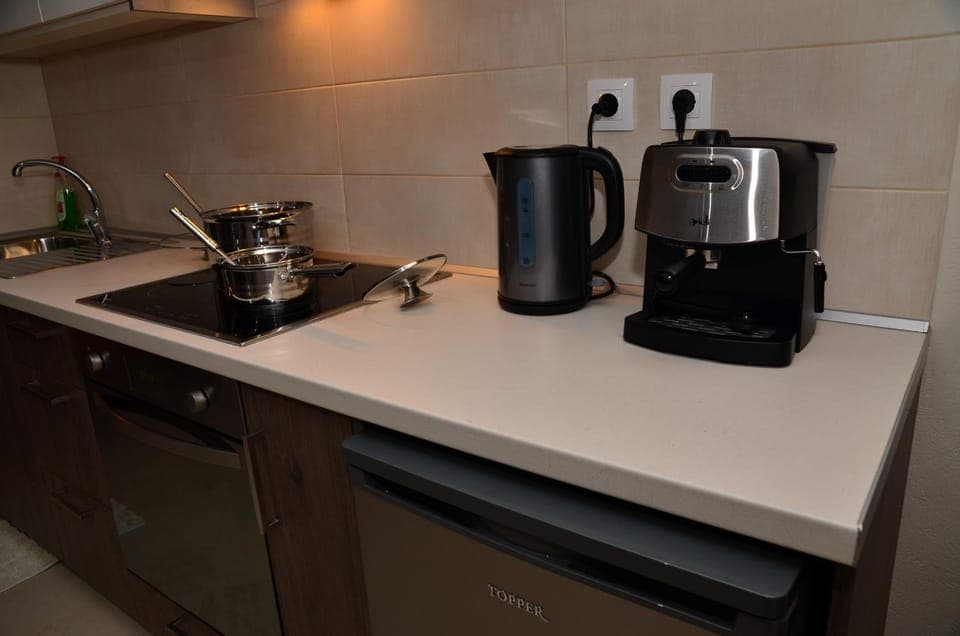 Coffee/tea facilities, Kitchen or kitchenette