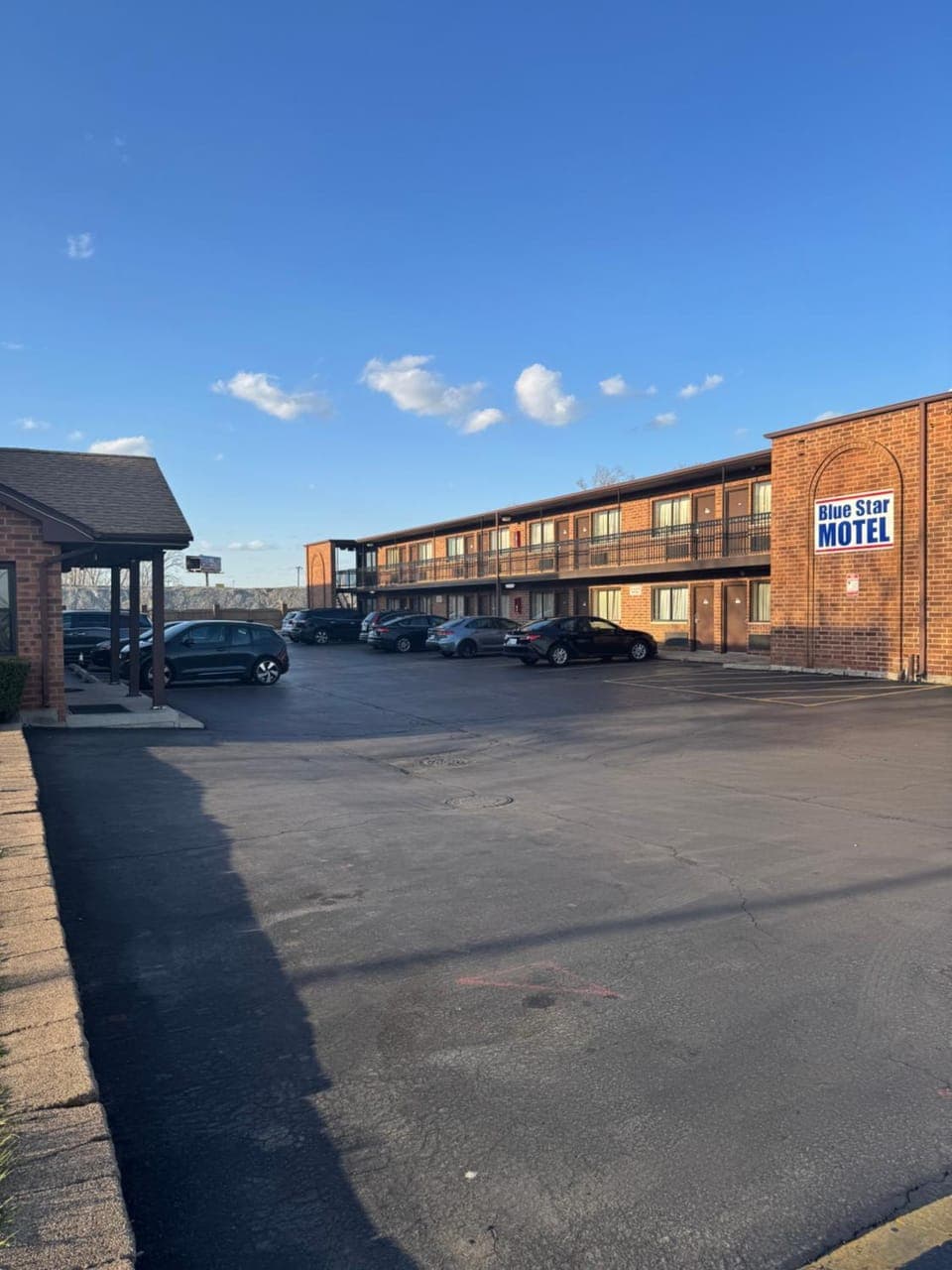 Property building, Day, Parking