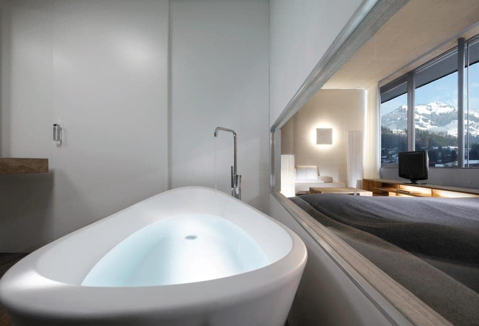 Bathroom, Photo of the whole room