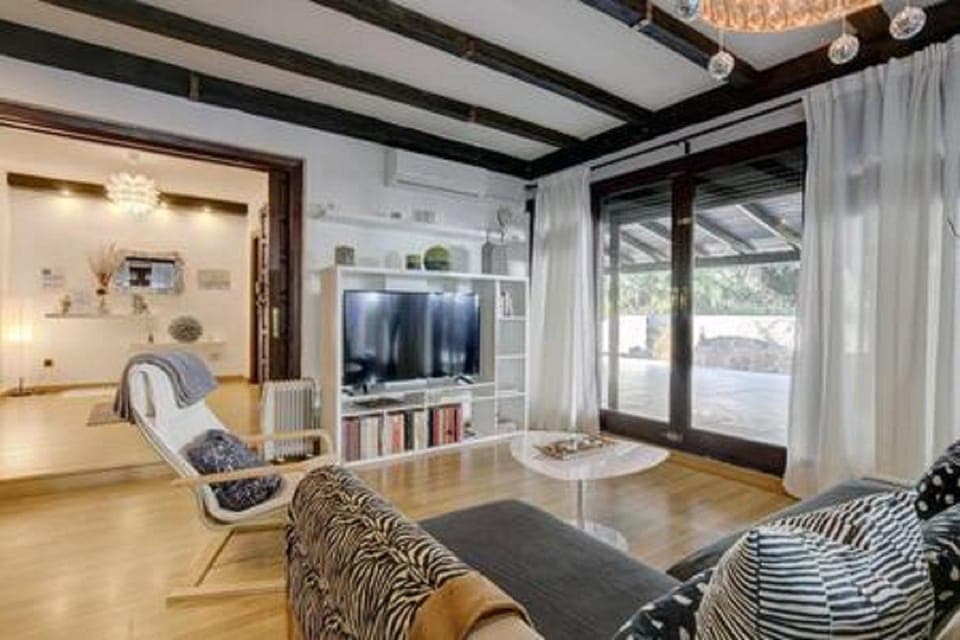 Communal lounge/ TV room, Decorative detail