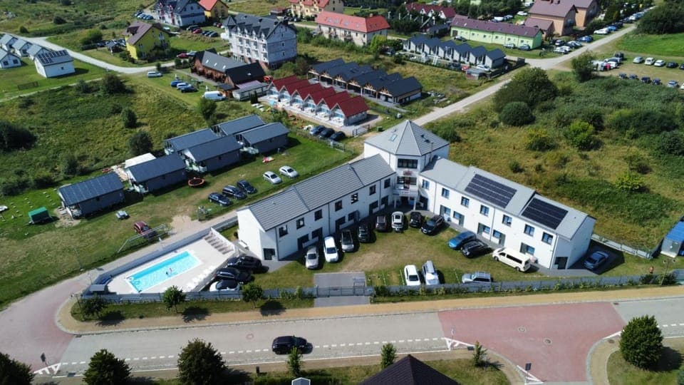 Property building, Swimming pool