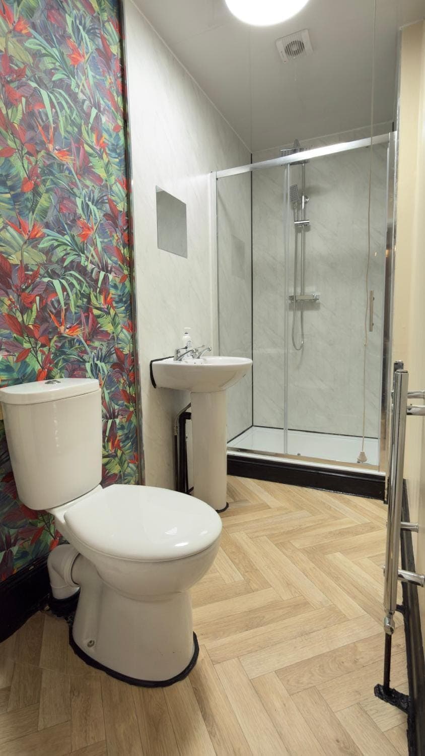 Shower, Toilet, Bathroom