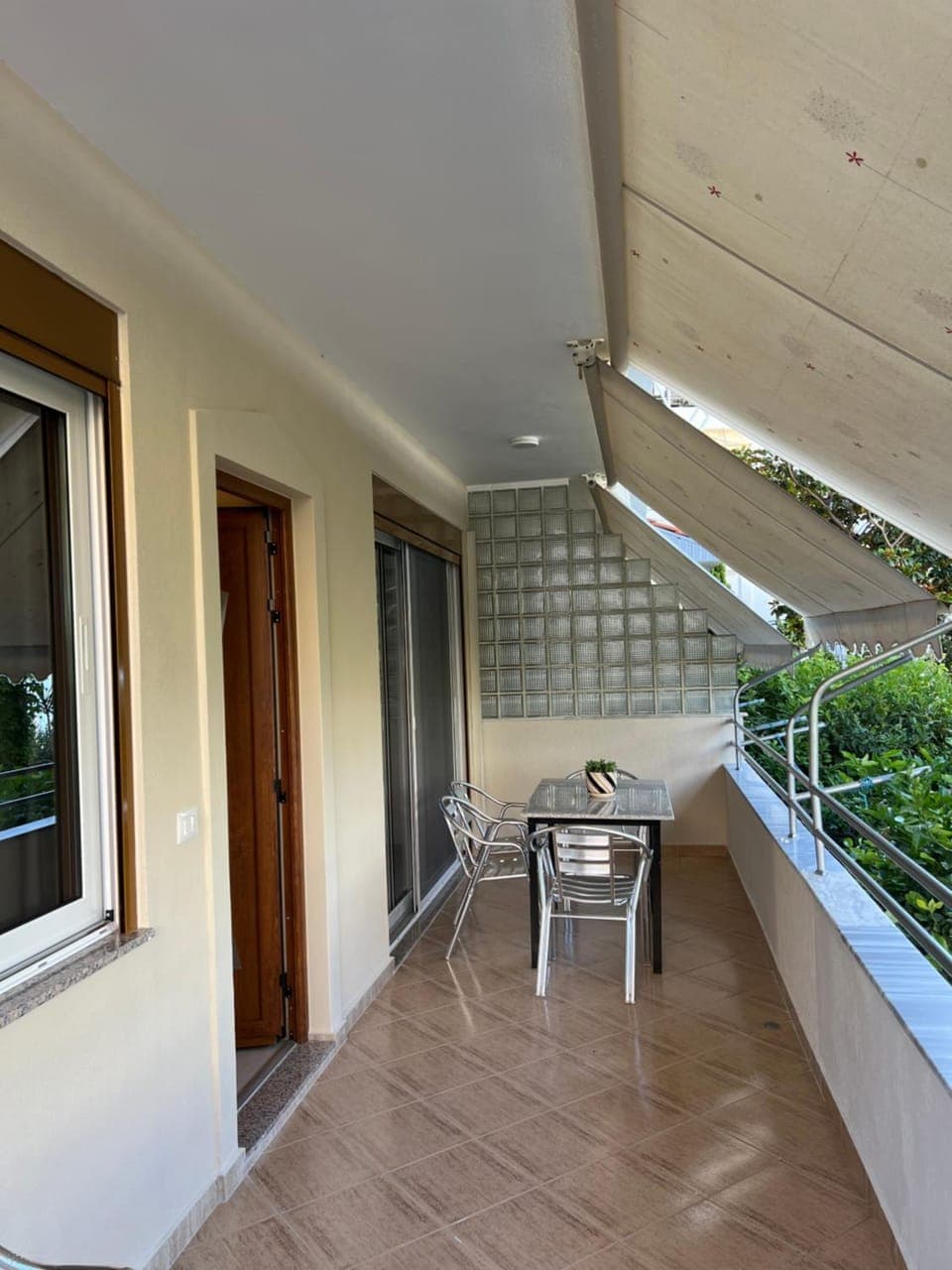 Balcony/Terrace, Garden view