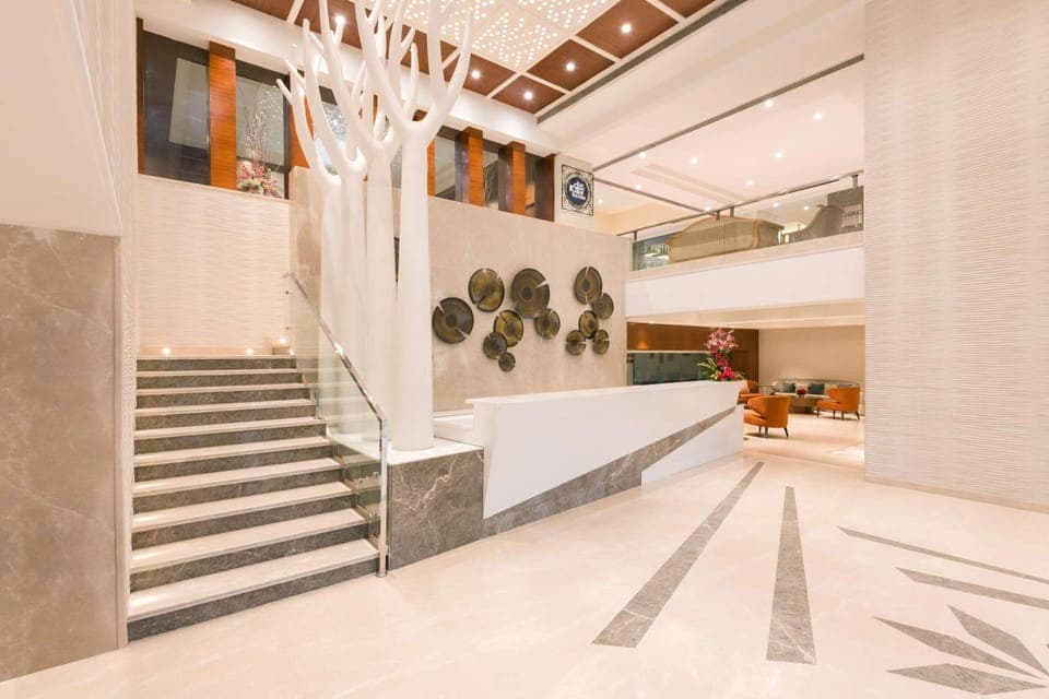 Lobby or reception, On site