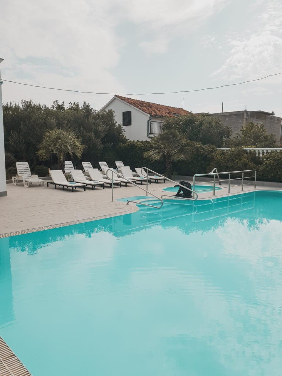 Pool view, Swimming pool, sunbed