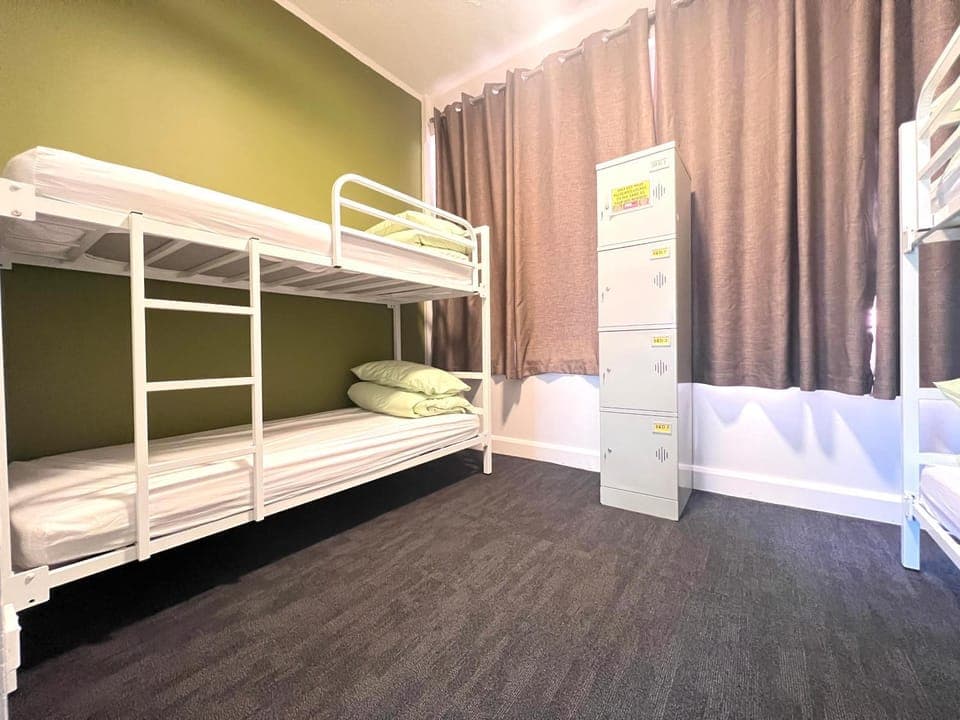 Bed, Bedroom, bunk bed