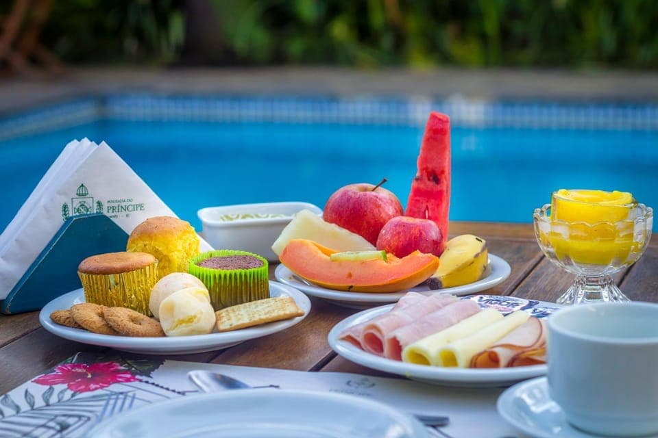 Food and drinks, Swimming pool, Breakfast