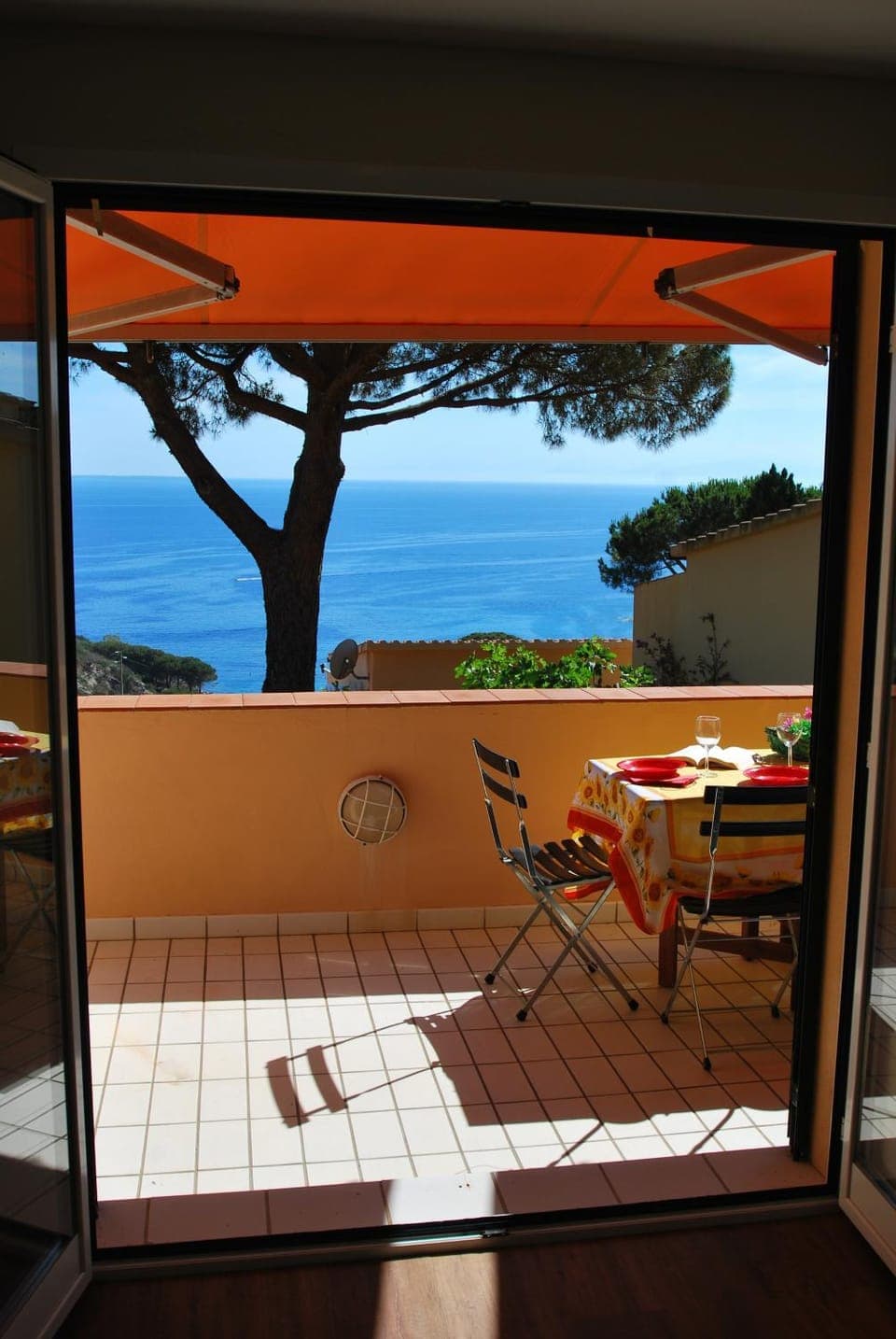 Property building, Balcony/Terrace