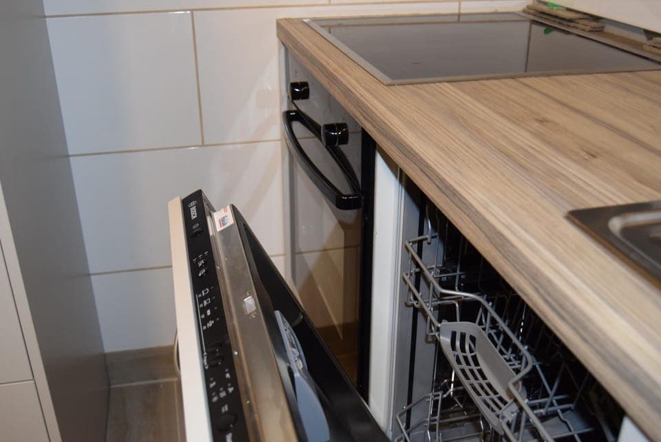 TV and multimedia, Living room, Communal kitchen