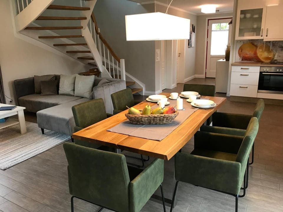 Coffee/tea facilities, Living room, Dining area