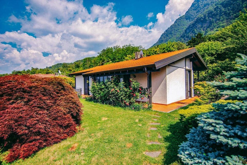 Property building, Garden