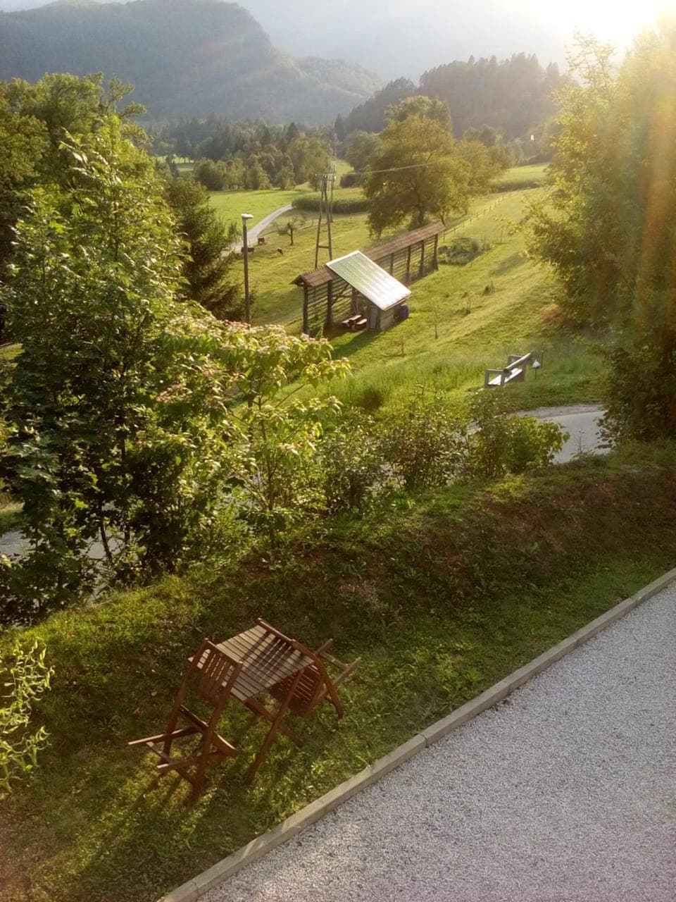 Patio, Area and facilities