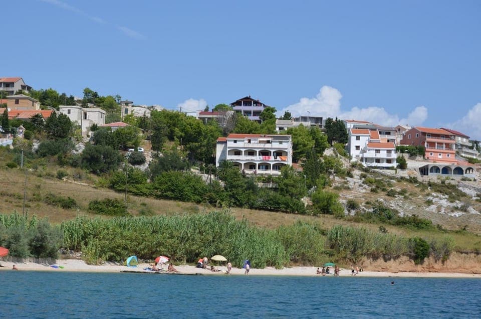 Holiday Home Smokvica House in Zadar County
