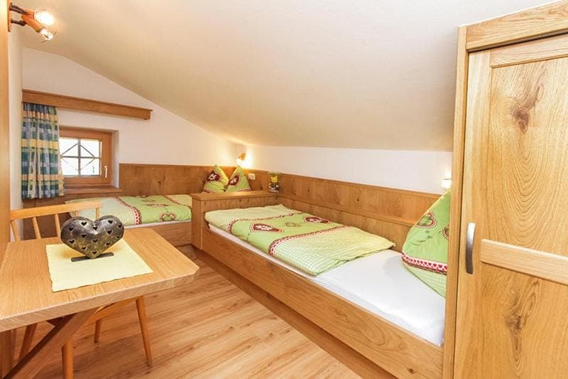 Bed, Photo of the whole room