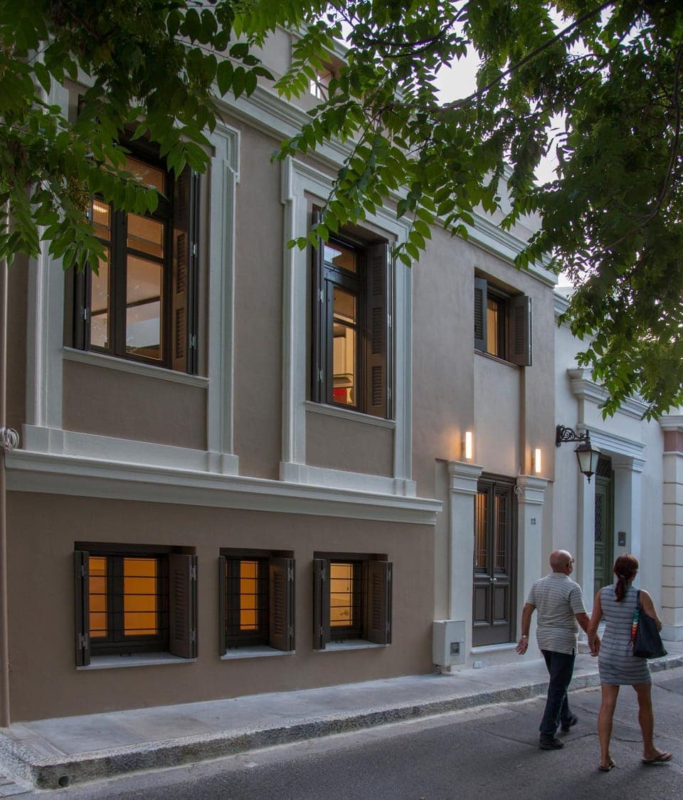 Facade/entrance
