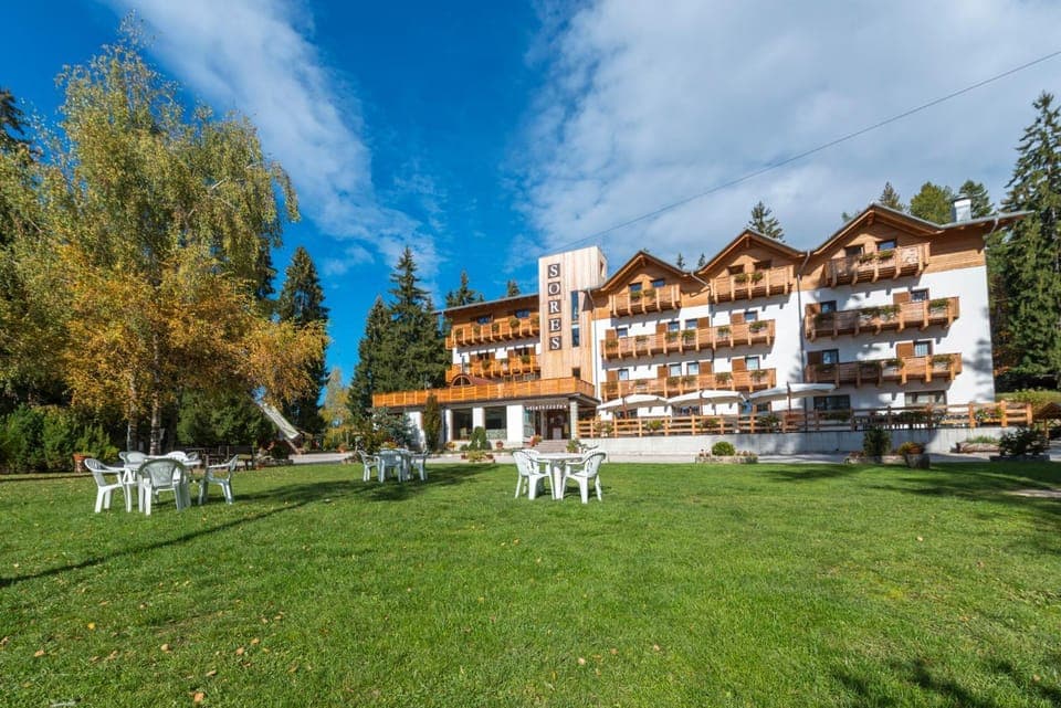 Property building, Garden