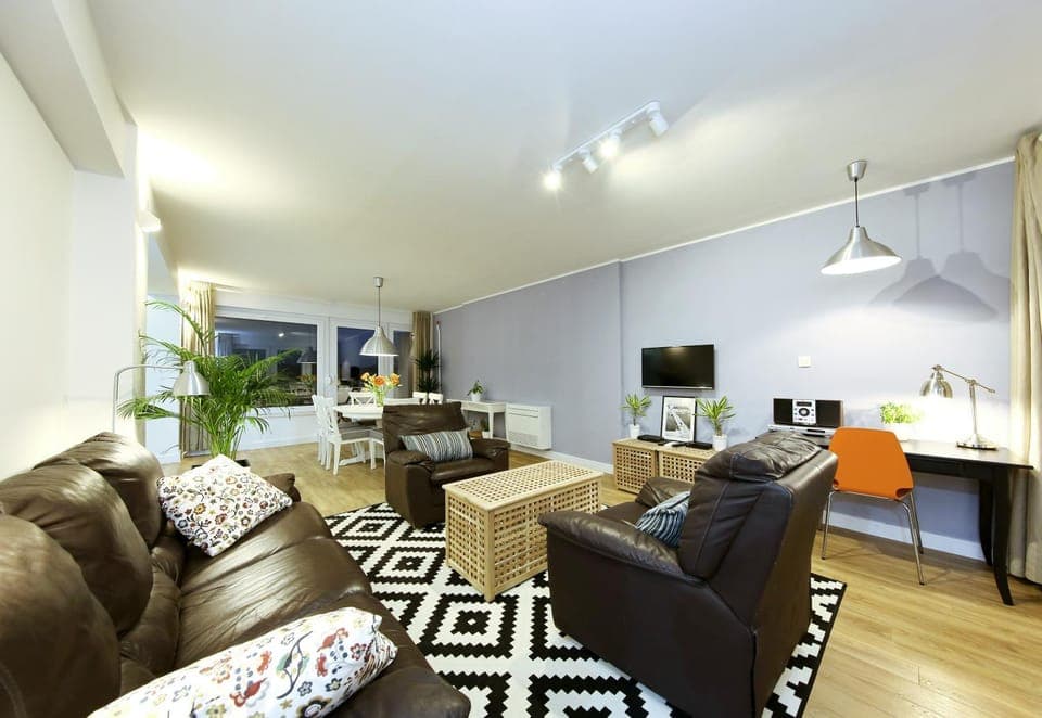 Communal lounge/ TV room