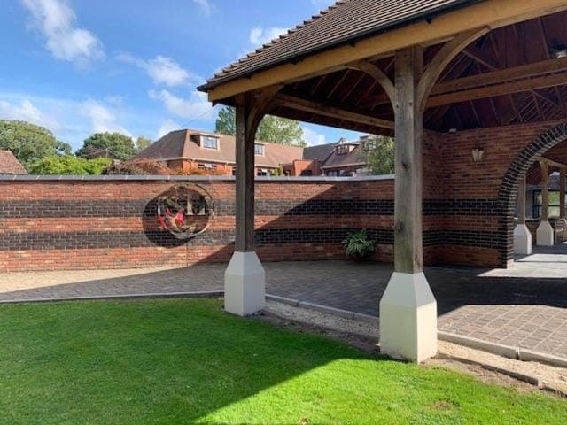 Property building, Facade/entrance, Day