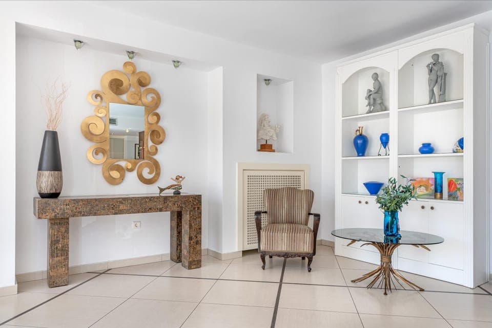 Lobby or reception, Seating area