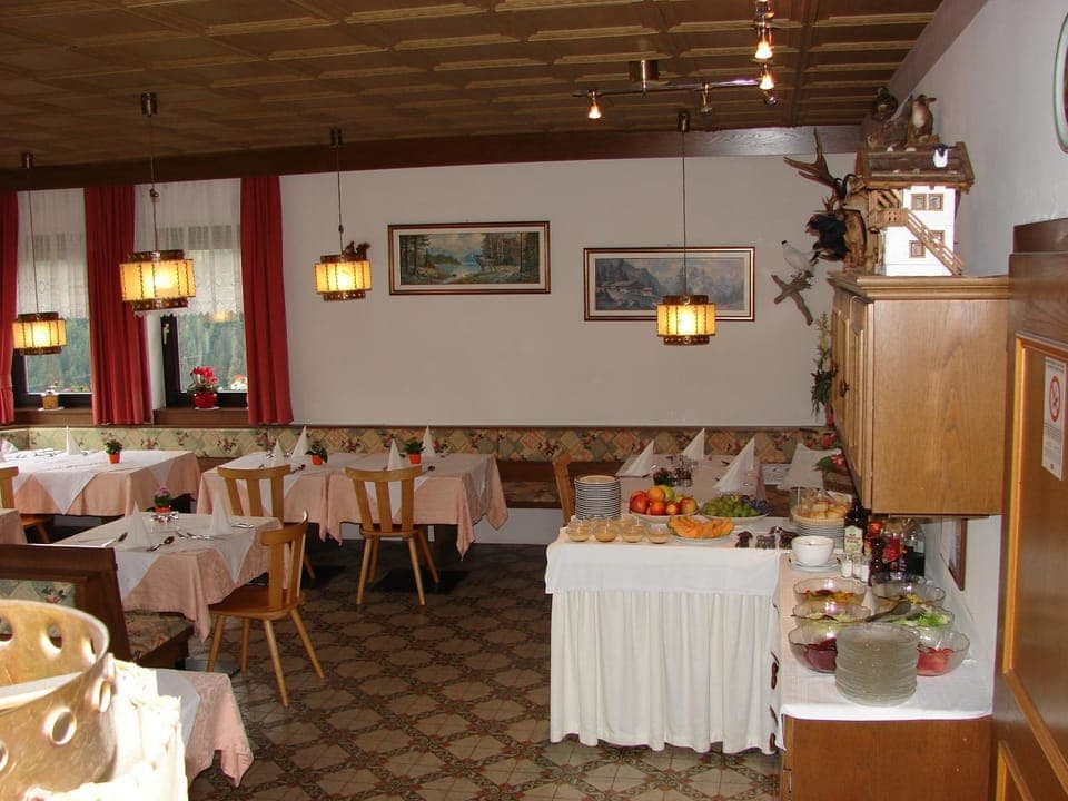 Restaurant/places to eat