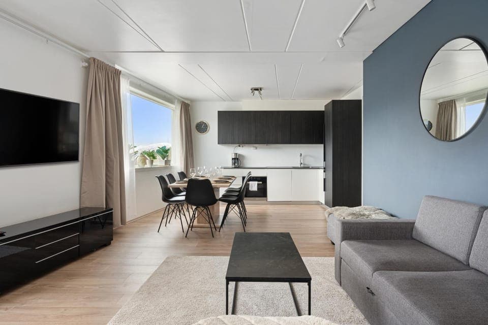 Living room, Seating area, Dining area, kitchen