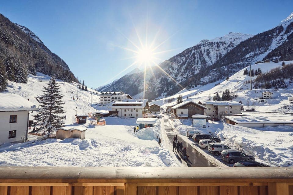 Winter, Skiing, Balcony/Terrace, Mountain view