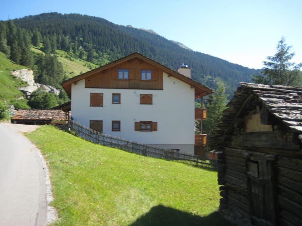 Property building, Mountain view