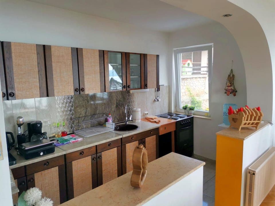 Kitchen or kitchenette, Living room, Dining area