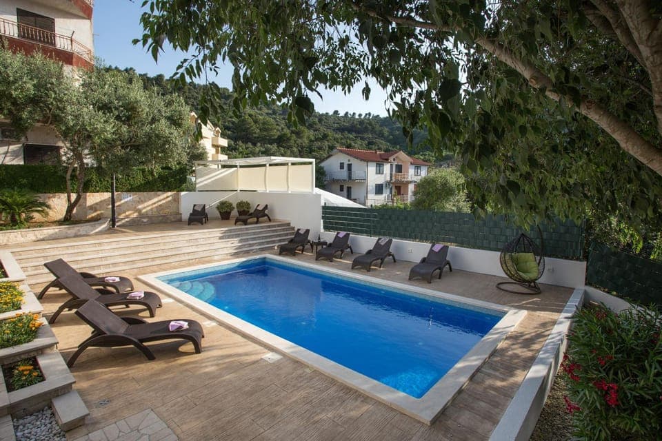 Pool view, Swimming pool